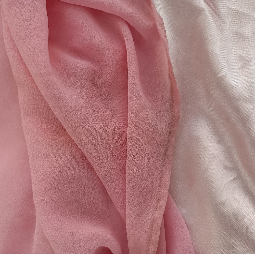 ✨Beautiful Pink Imported Gown - Picture 7 of 9